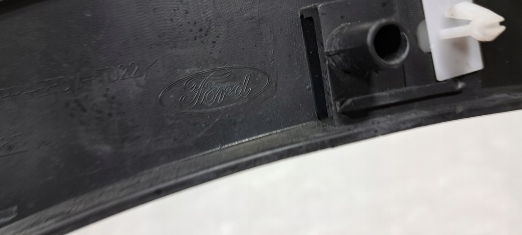 фото №10, Ford kuga mk2 молдинг крыла правый перед cv44-s16d238-a