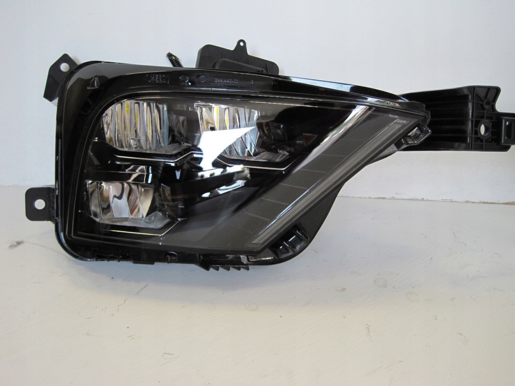 Фара full led левая правый  citroen c5x 9849667480 9849667880 Недорого