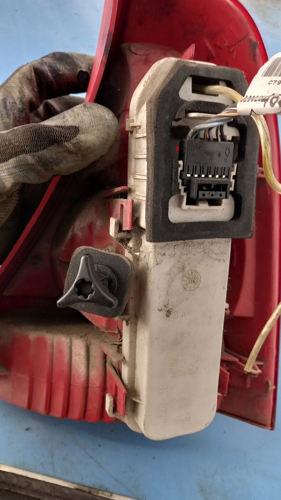 фото №5, Лампа левая задняя renault clio iii 06r