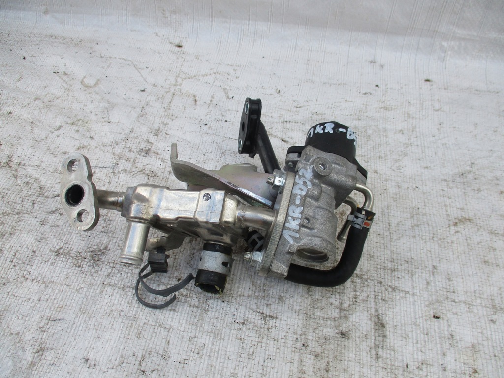 фото №4, Toyota aygo ii 1.0 b клапан egr yaris 1kr-b52