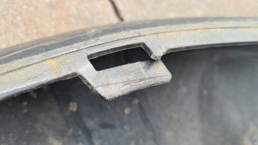 фото №13, Vw tiguan ii 5na 16-24r накладка-спойлер направляющая бампера перед 5na805532