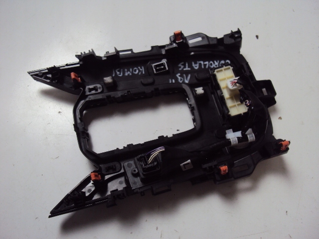 фото №6, Рамка передач toyota corolla ts 2019r