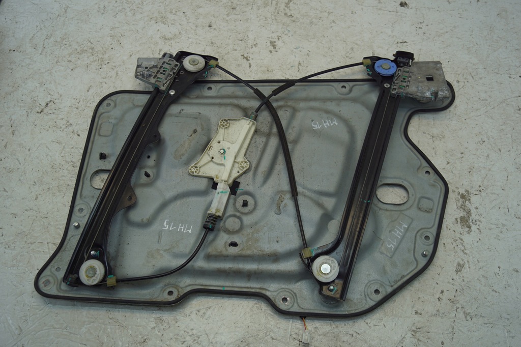 фото №8, Механизм стекло левый перед infiniti q60