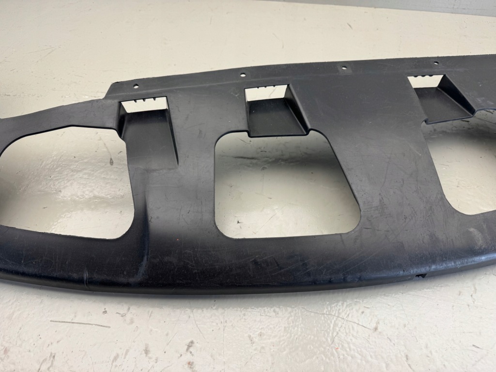 фото №8, Tesla model x 15r- спойлер защита накладка бампера перед 1034833-00