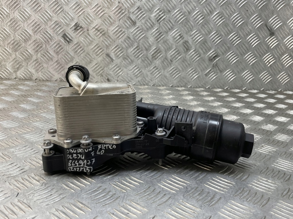 фото №13, Bmw оригинальный номер 8649177 1' f40 корпус фильтра масла радиатор