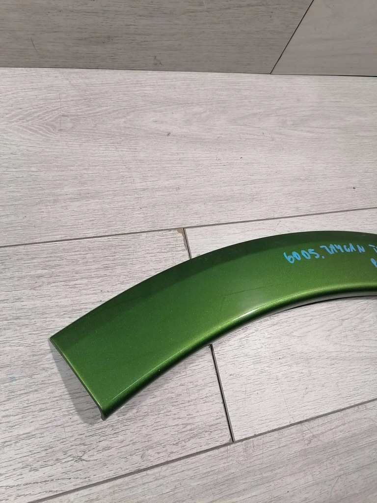 фото №6, Taycan turbo молдинг крыло правый задняя 9j0854732