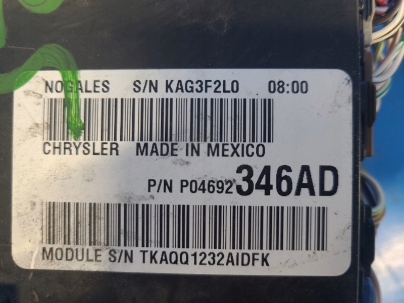 фото №6, Коробка запобіжників камера двигуна chrysler 200 10-14 04692346ae