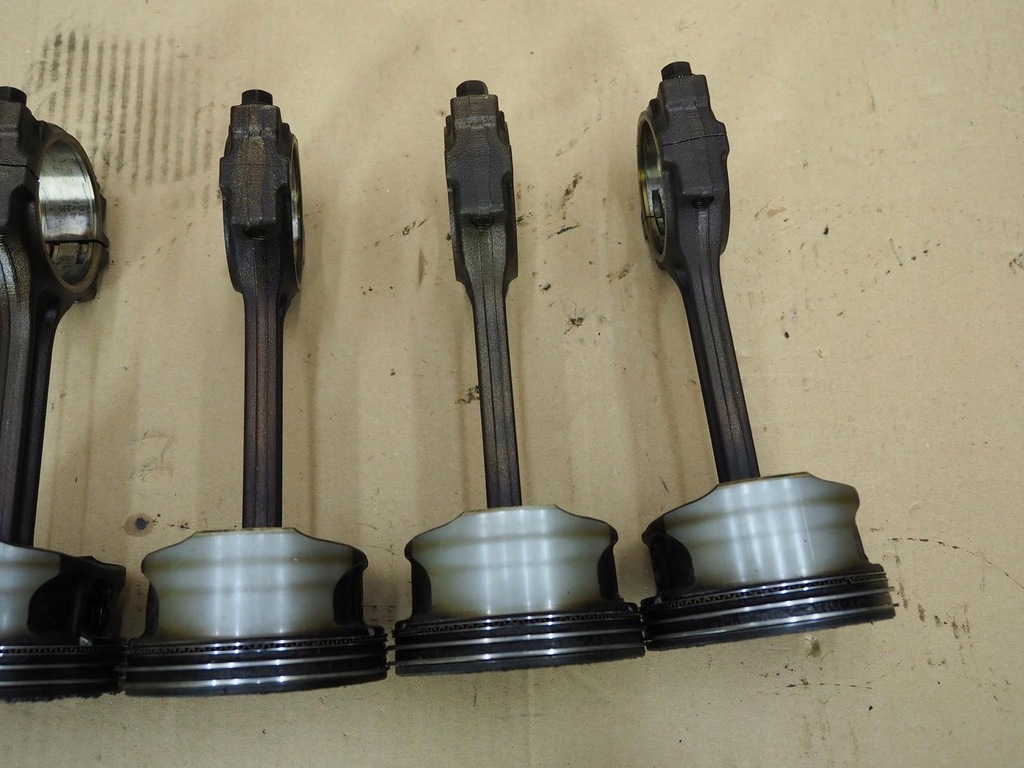 фото №10, Поршень шатун fiat croma 2 ii 2.2 16v 05-11