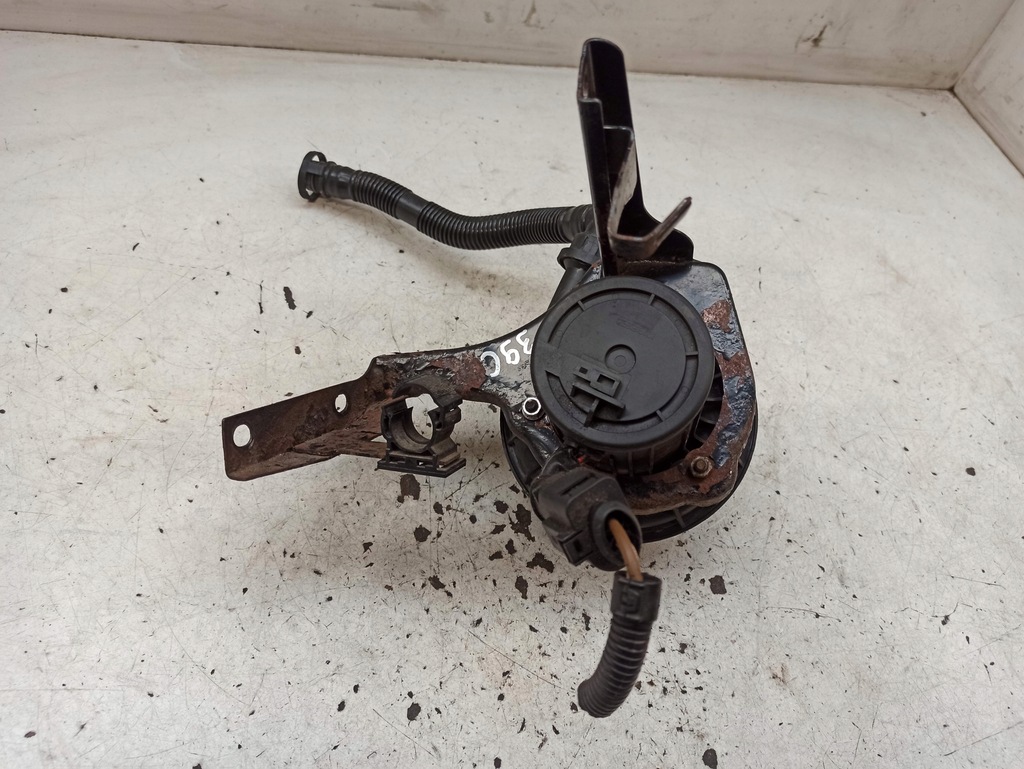 фото №6, Audi a3 8l 1.6 насос воздуха вторичного 06a959253b