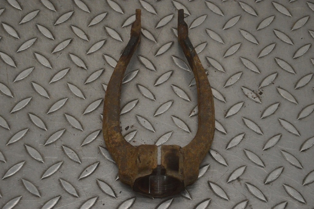 фото №3, Infiniti fx30d подушка амортизатора перед левая 2012 rhd