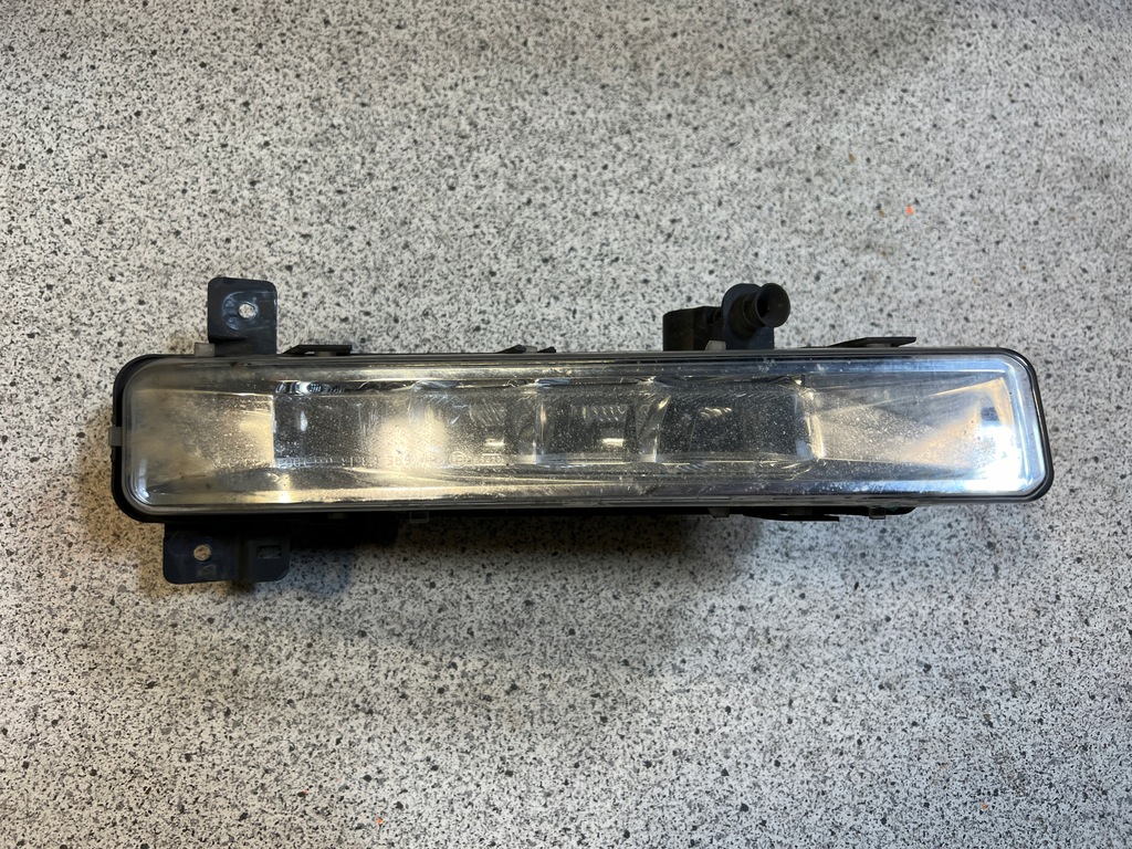 фото №1, Bmw g30 g31 противотуманная фара левый led 7349131