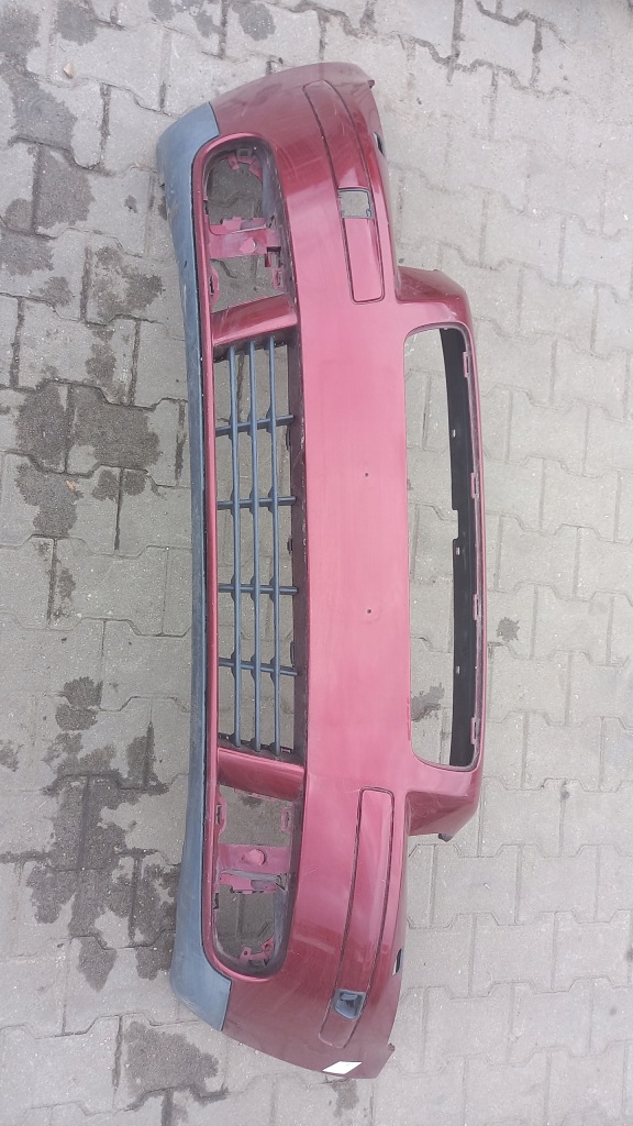 фото №1, Бампер перед передній 30657005 volvo v50 04-07r