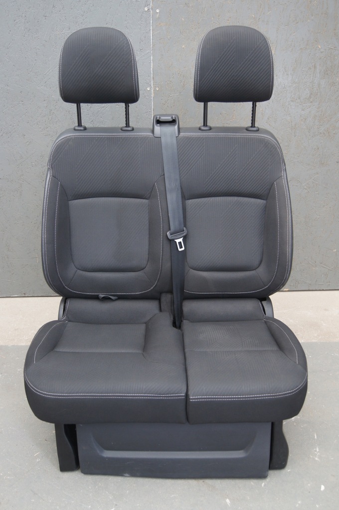 Купити Renault trafic 3 сидіння пасажира правий