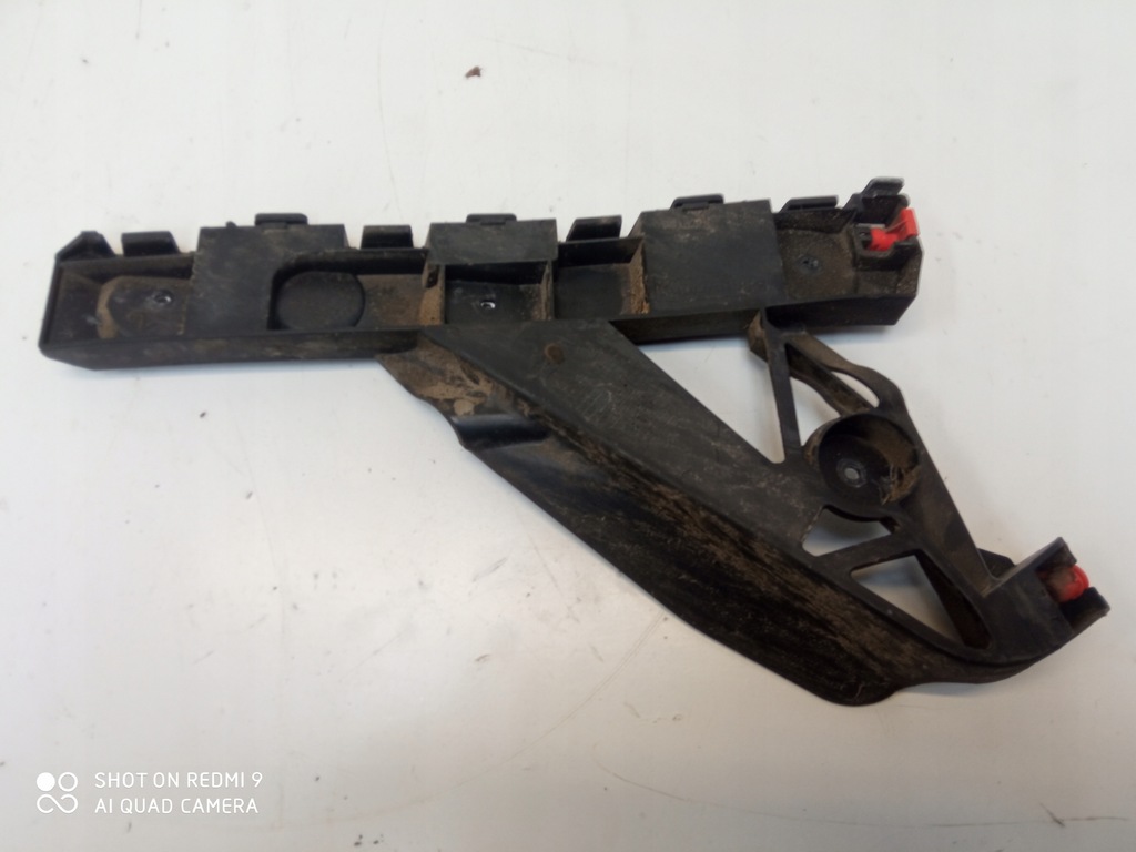 фото №1, Opel zafira c направляющая кронштейн бампера правый задняя