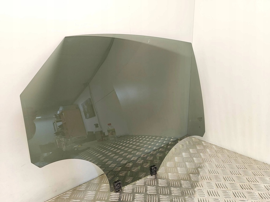 фото №1, Citroen ds7 crossback 2018 задня сторона права скло двері задніх