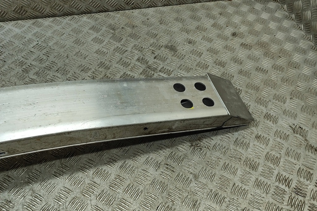 фото №6, Toyota sienna xl40 передний бампер усилитель crash bar 52021-08050 2020