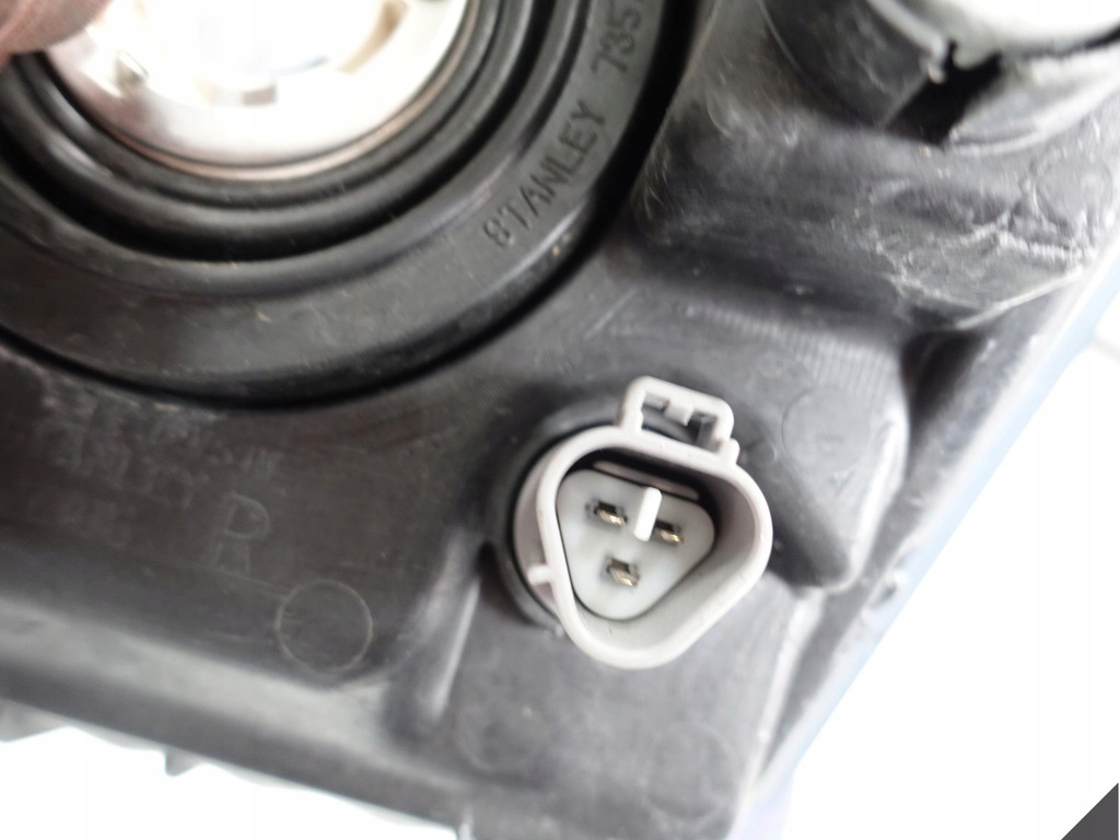 фото №12, Toyota corolla verso ii lift 07-09 права перед eu лампа