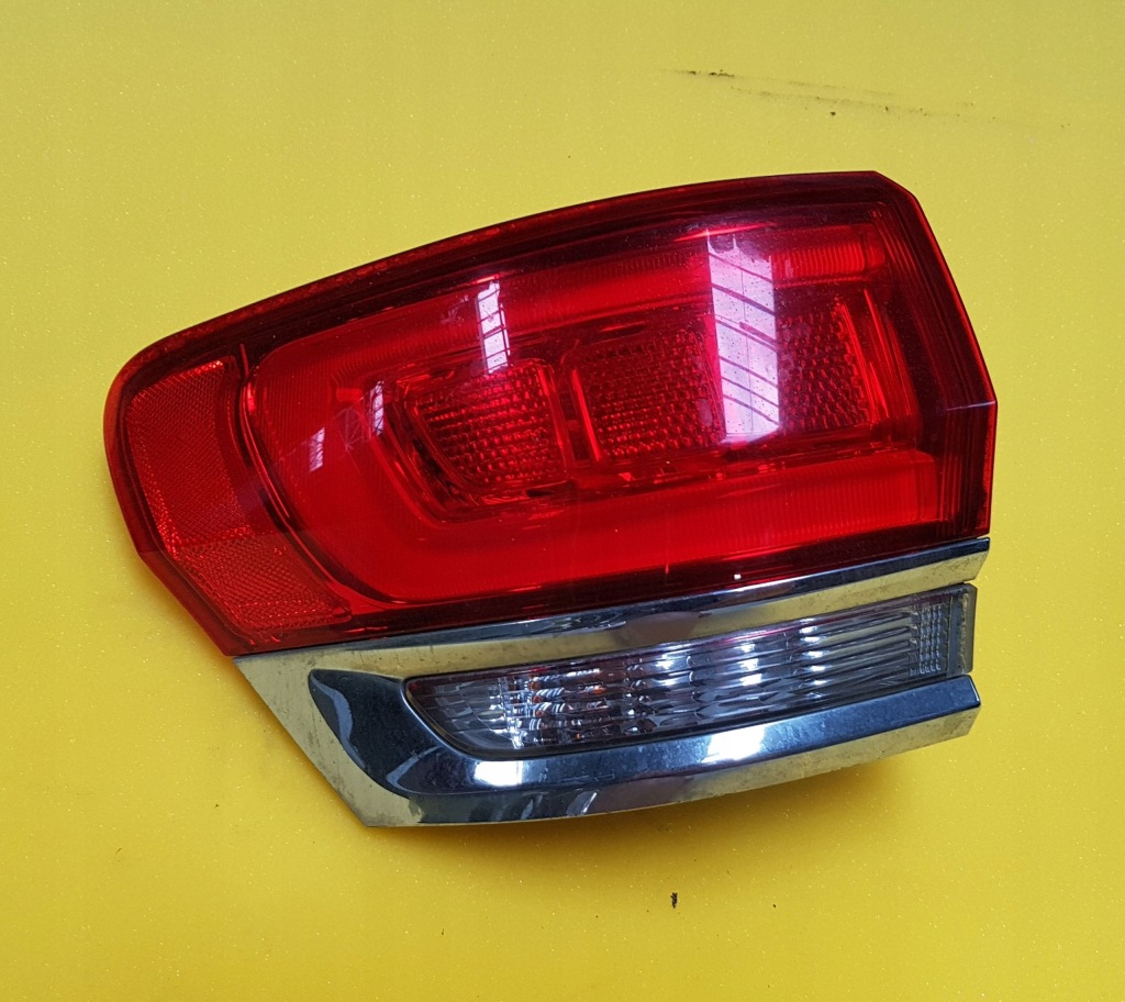 фото №1, Jeep grand cherokee wk2 lift лампа задняя задняя левая