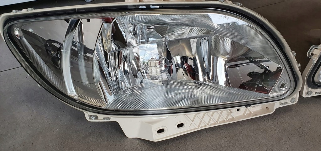 фото №5, Протитуманні фари daf xf 106 комплект