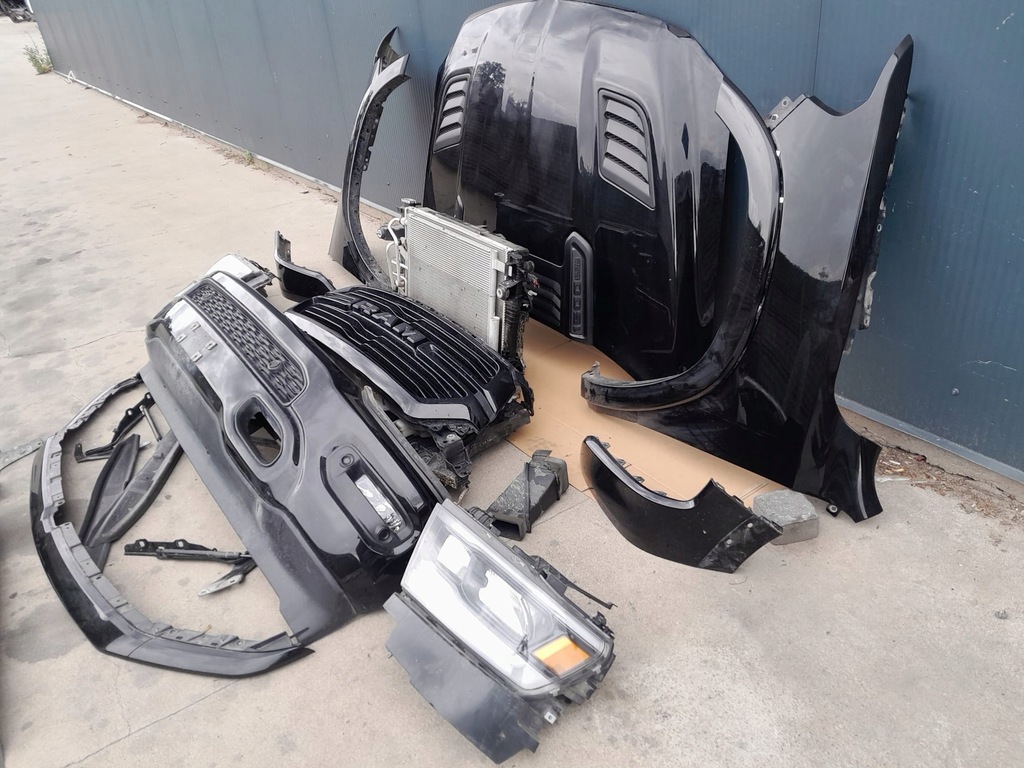 фото №8, Перед kompletny бампер капот dodge ram