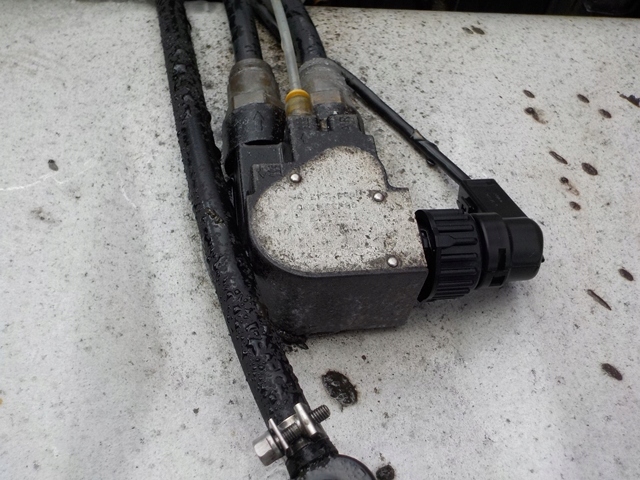 фото №1, Scania r xpi маслоприймач пального