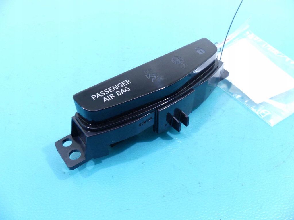 фото №1, Дисплей подушка безпеки nissan qashqai ii j11 13-21