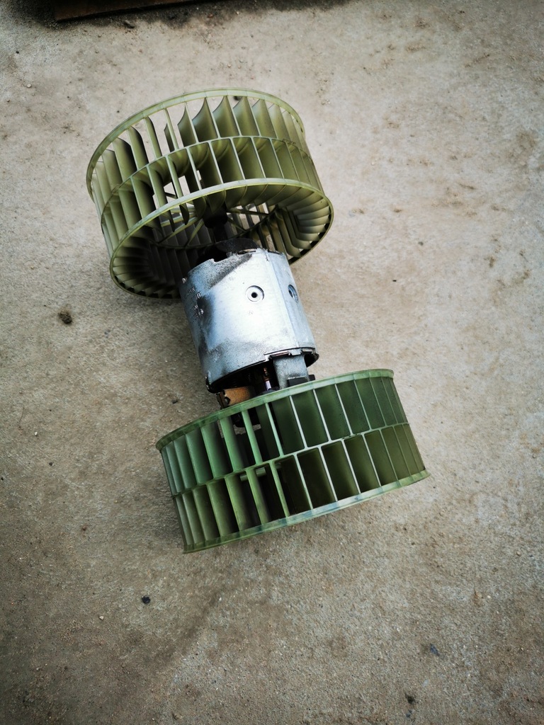 фото №1, Вентилятор повітродувка кондиціонера bosch кондиціонер mercedes w124 124 0130111012