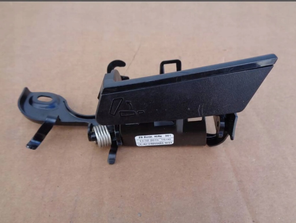 фото №1, Mercedes e w212 замок сидіння задня