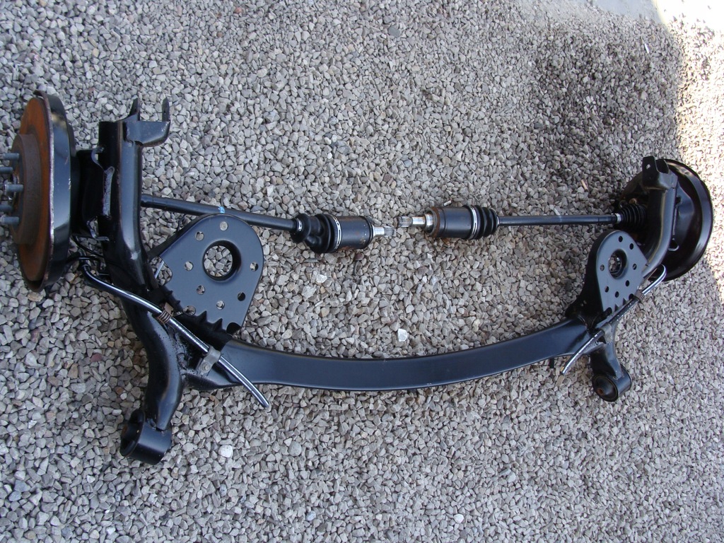 фото №7, Oś балка задняя toyota urban cruiser 4wd 4x4 !!!