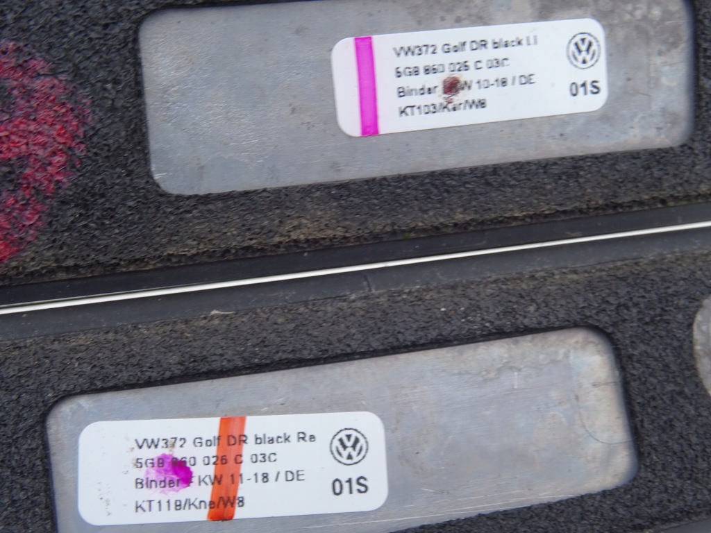 Рейлинги кровельные левое  правый  vw golf vii 7 рестайлинг  универсал 5g9860026c 5g9860025c Киев