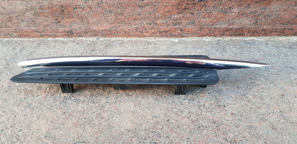 фото №10, Mercedes-benz оригинальный номер r172 a1726900479 решётка заглушка крыло