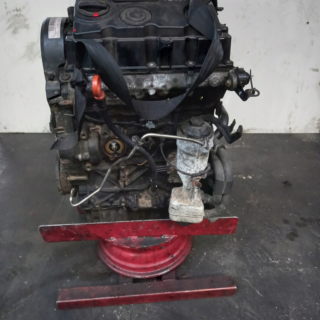 фото №1, Двигун дизель volkswagen passat b6 bls 1.9 tdi