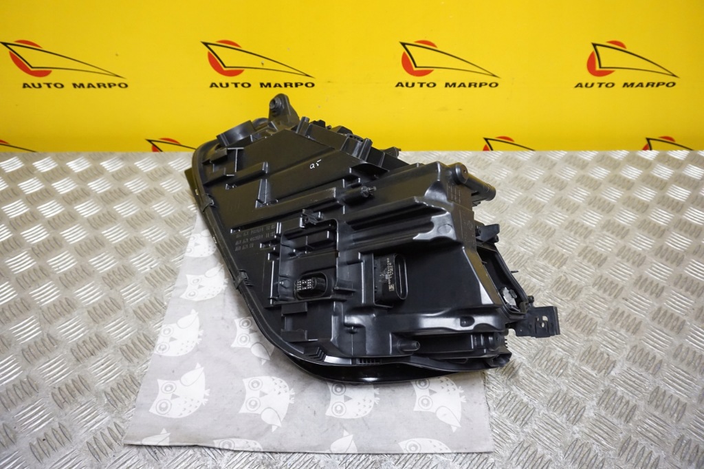 Audi q5 2017- фара фара full led правый  америка Оригинал