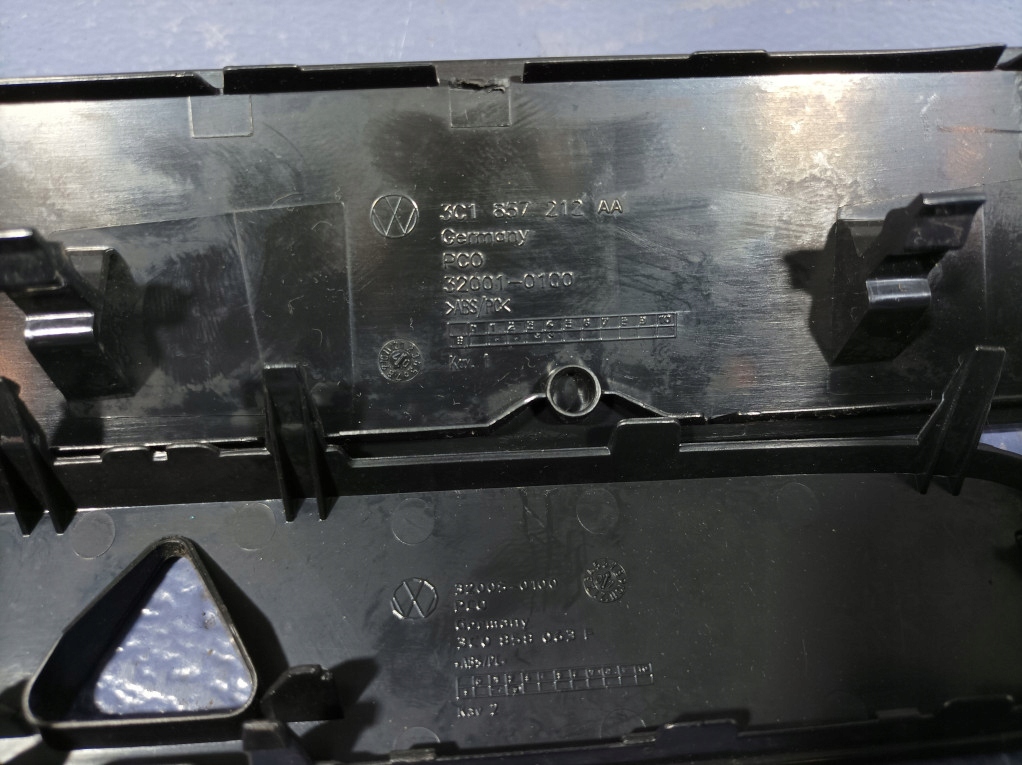 фото №14, Vw passat b6 накладки декоры панели приборная панель eu 3c0858069m