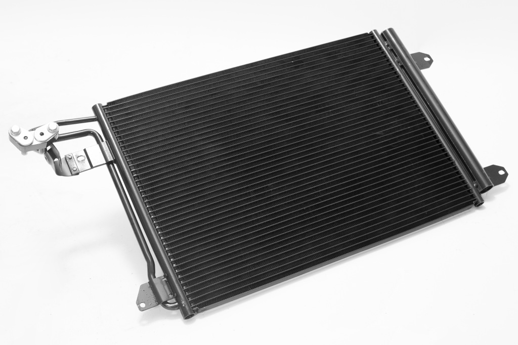 Купити Конденсатор octavia 2