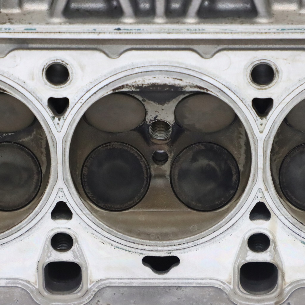 фото №13, Audi a4 s4 b9 3.0 tfsi cwgd головка двигателя цилиндры 1-3 правая 06m103404af