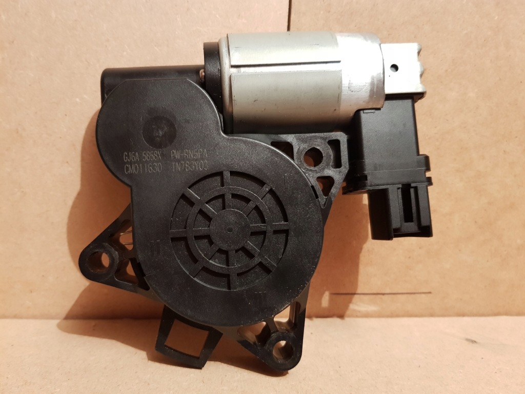 фото №1, Mazda 6 kombi моторчик підйомника скло правий задня