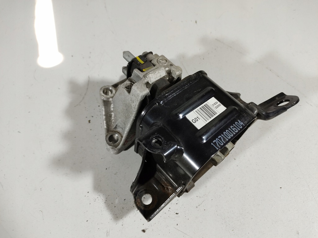 фото №10, Hyundai ioniq 17r- кронштейн подушка коробки передач