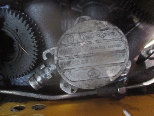 фото №1, Renault master 2.2 2.5dci насос вакуум вакуум