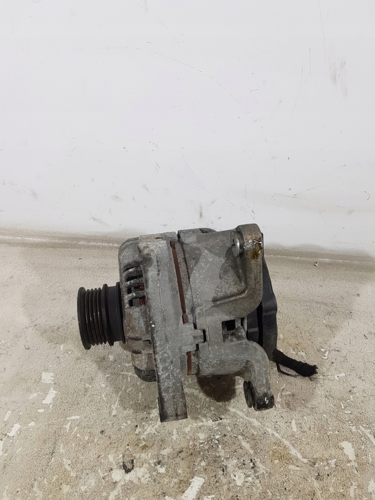 Генератор 13229984 opel astra h zafira b vectra c 1.6b z16xer с Разборки