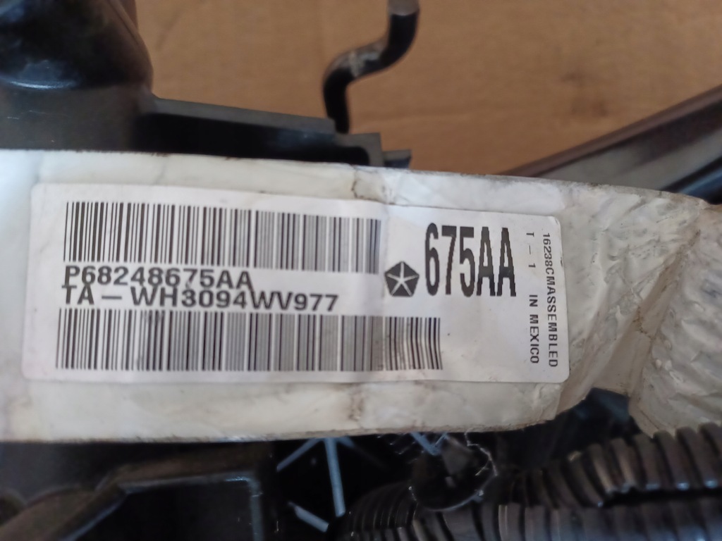 фото №7, Jeep wrangler jk 2.8 pas передній радіатор лампи