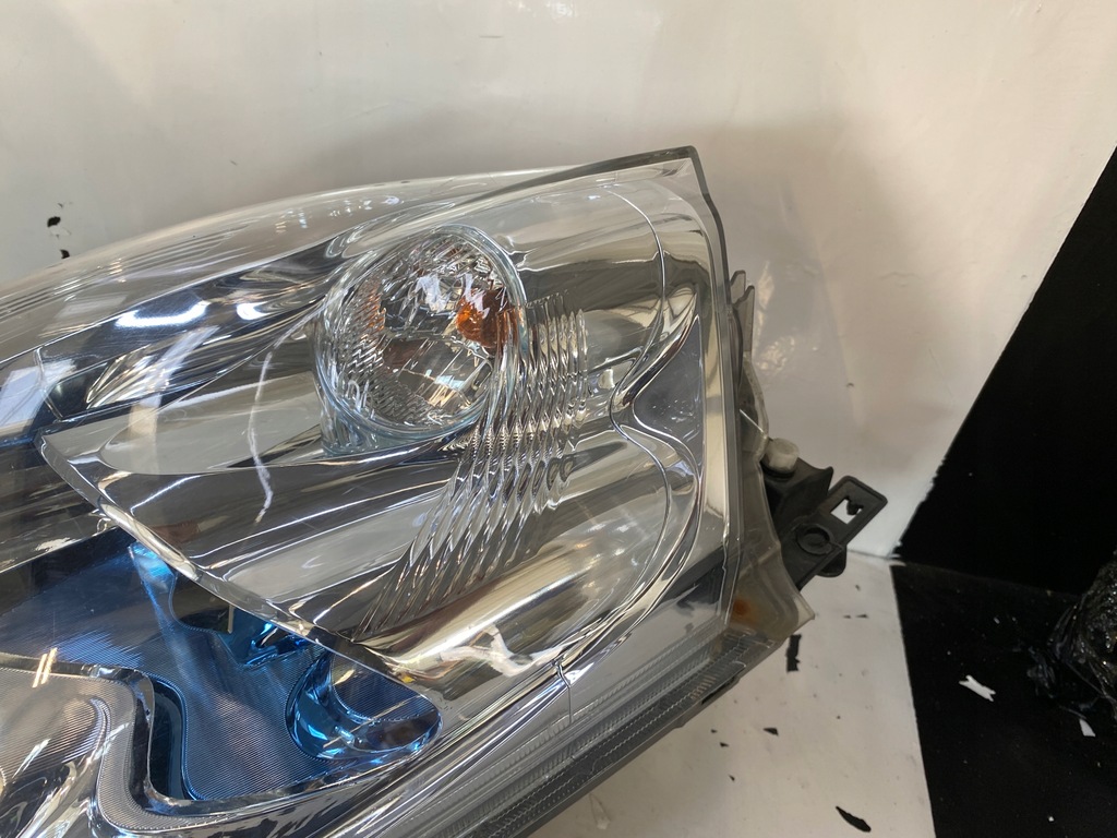 фото №5, Nissan leaf i лампа левый перед full led