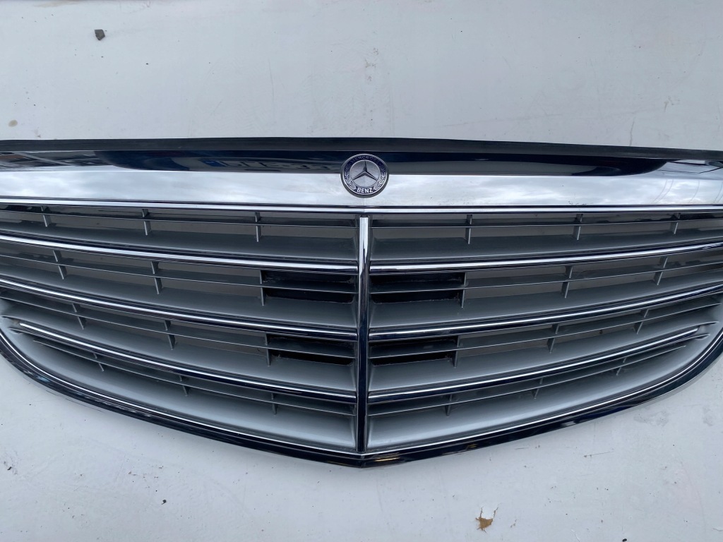 фото №4, Решётка радиатора mercedes w212 classic lift