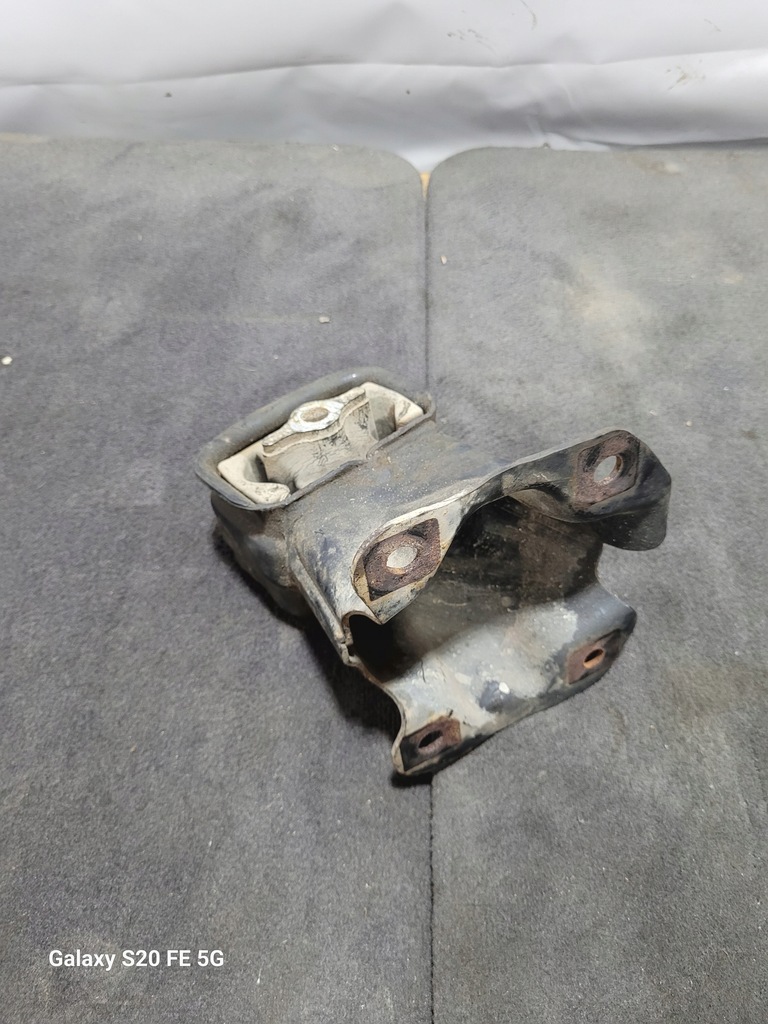 фото №10, Jeep grand cherokee wk 4.7 подушка двигателя кронштейн