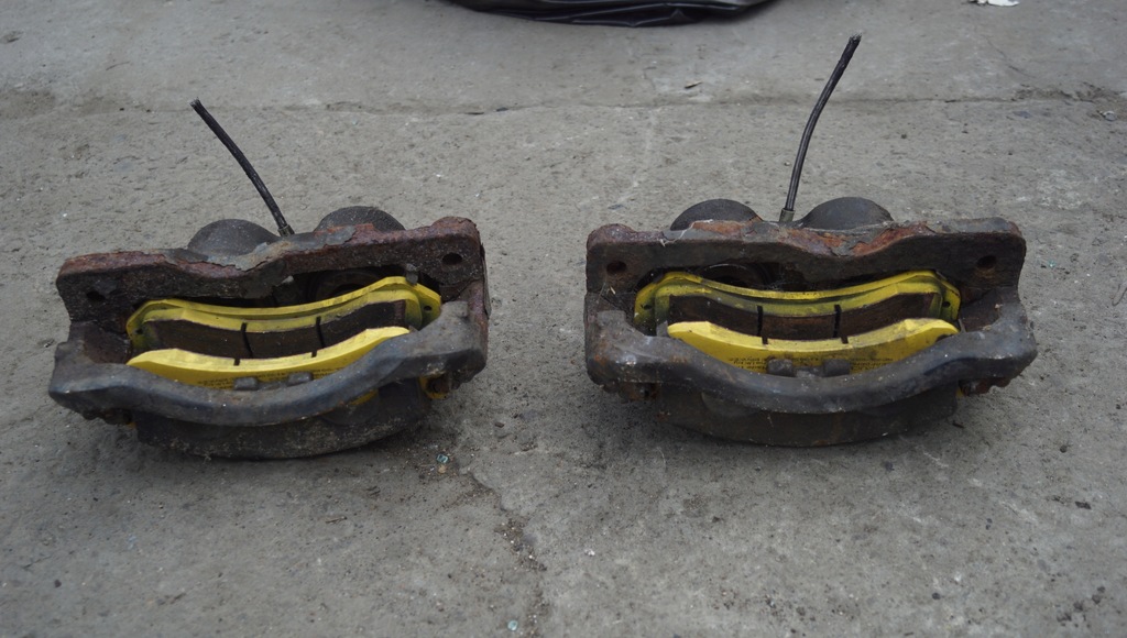 фото №10, Супорт гальмівний лівий перед hummer h2