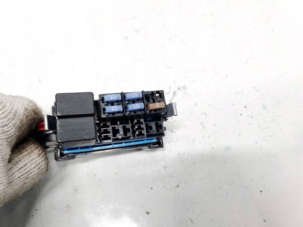 Tesla model s коробка предохранителей 2014 Цена