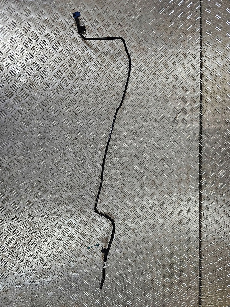 фото №1, Land rover discovery 5 2019 шланг топлива