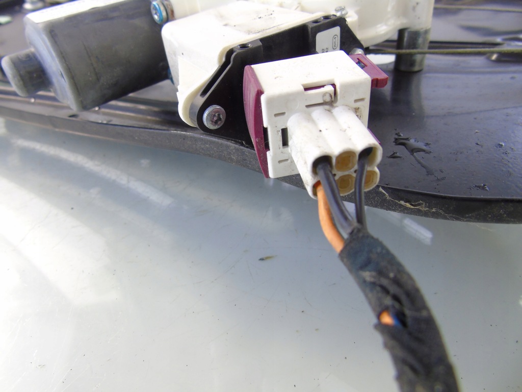 фото №8, Підйомник скло лівий задня volvo c70 ii 9466809