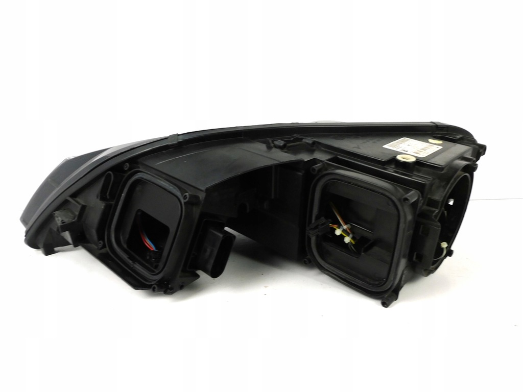 фото №14, Audi r8 420 лампа права ксенон led 420941004