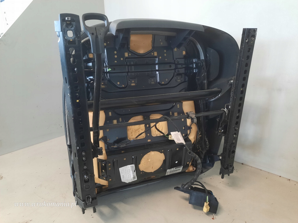 фото №7, Skoda octavia ii 2 сиденье водителя левый передний перед 1k4881105